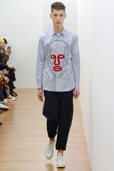 Look 4